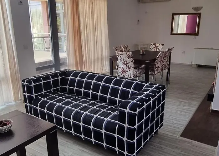 Sunny House Apartamento